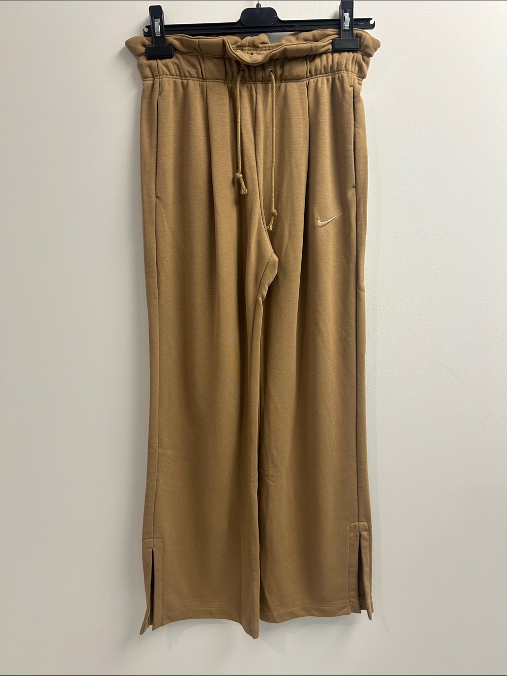 Nike Camel/Tan Wide-Leg Drawstring Sweatpants